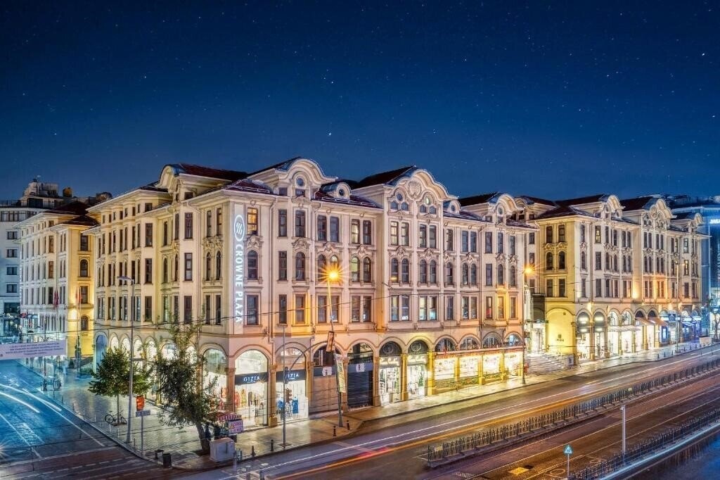 Изображение Crowne Plaza Istanbul Old City an IHG Hotel (ex. Crowne Plaza Old City, Crowne Plaza Laleli Old City) 5*