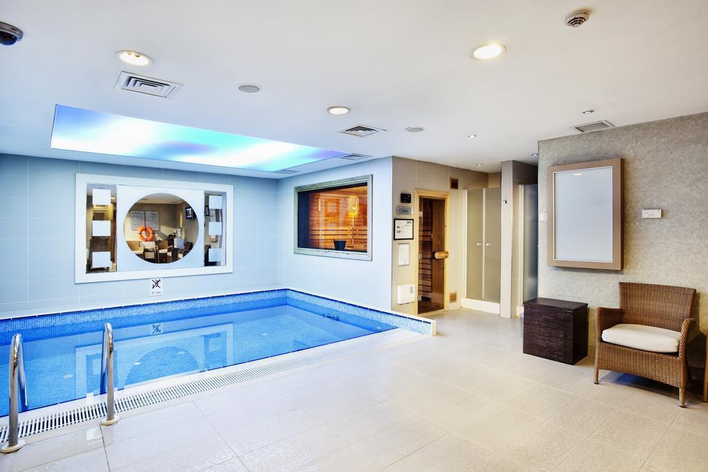 Отель Best Western Eresin Taxim 4*