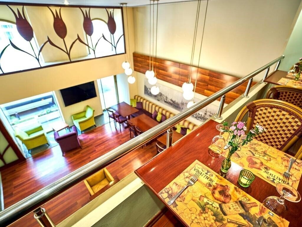 Zdjęcie Feronya Hotel 4*