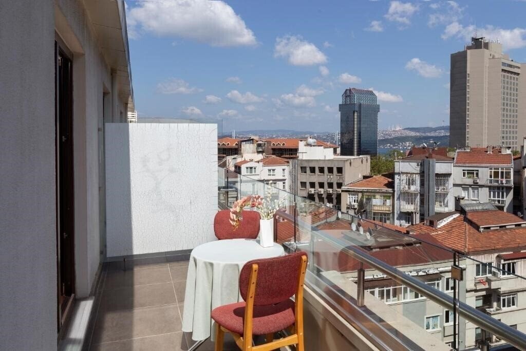 Zdjęcie Nippon Hotel 4*