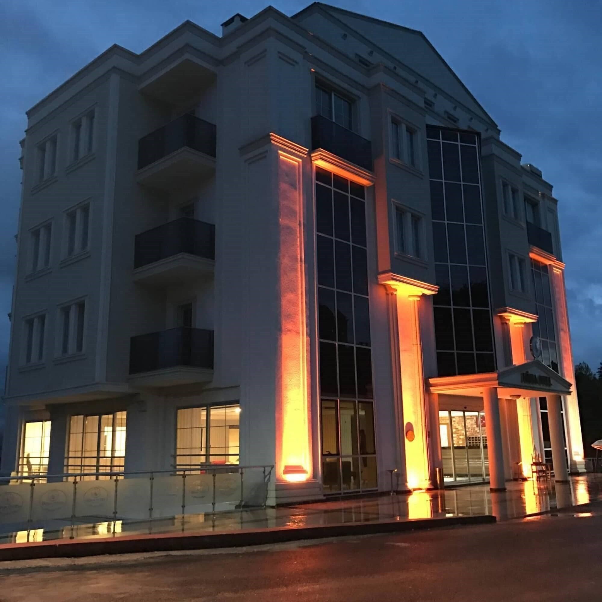 Готель Gold Mina Otel 3*