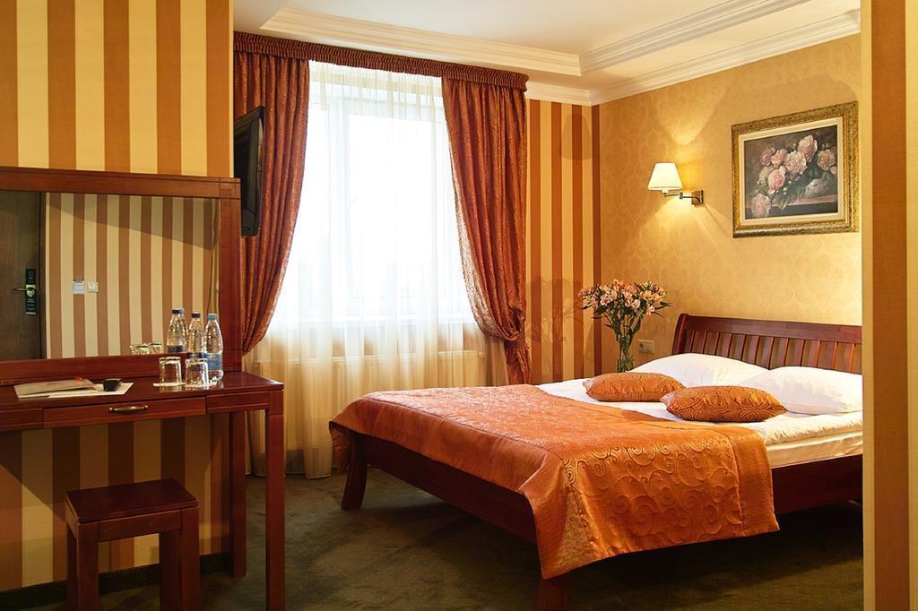 Готель Соната 3*