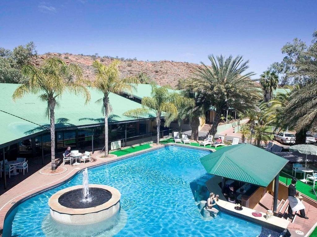 Hotel Chifley Alice Springs Resort 4*