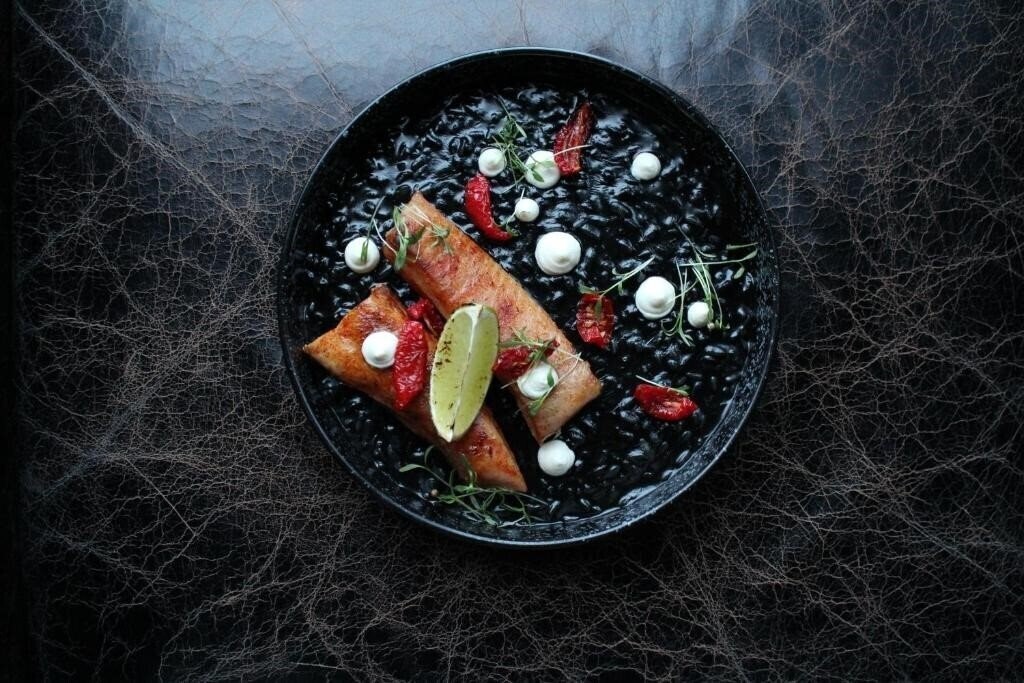 Готель M1 Club 5*