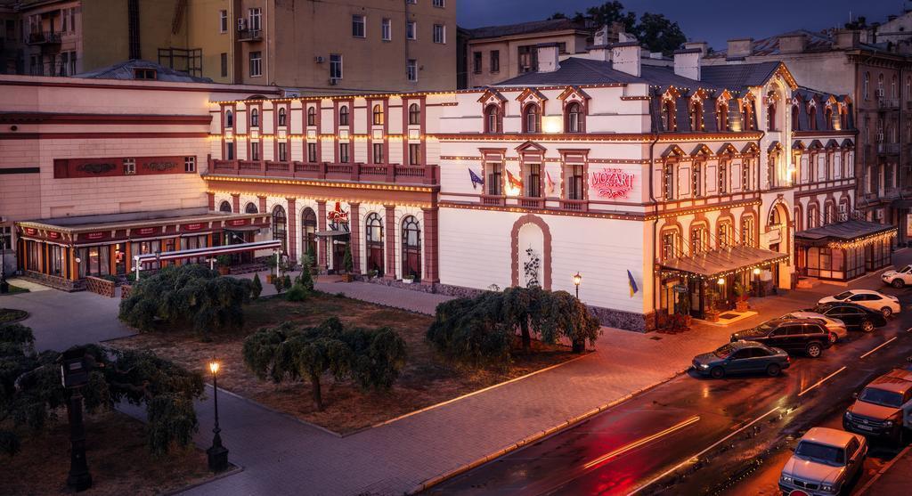 Hotel Mozart 4*