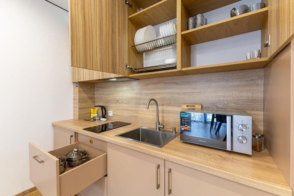 Изображение Під Стріхою 4*