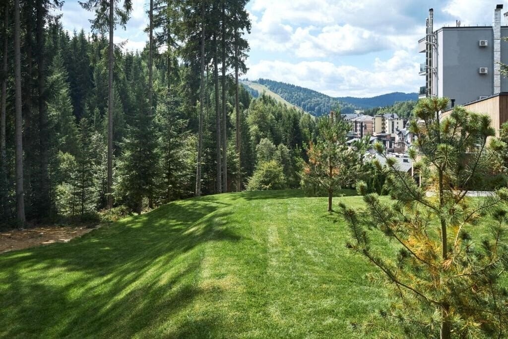 Obraz Chalet Velvet by Fomich Villa 3*