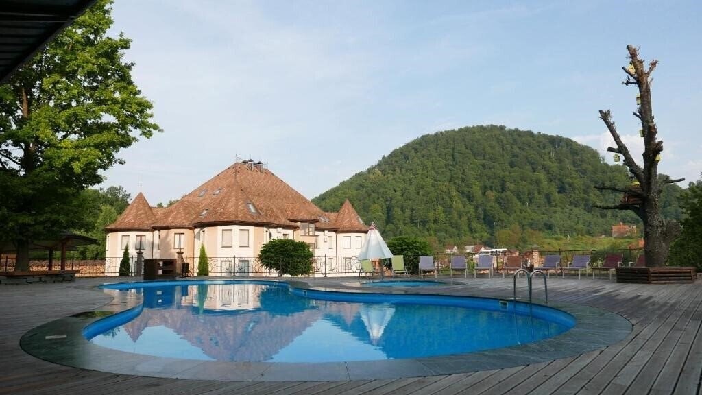 Отель Letizia Country Club 3*