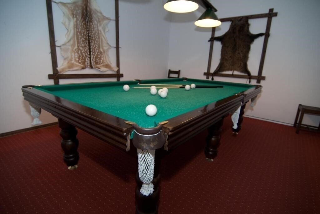 Obraz Альпийский Двор 3*