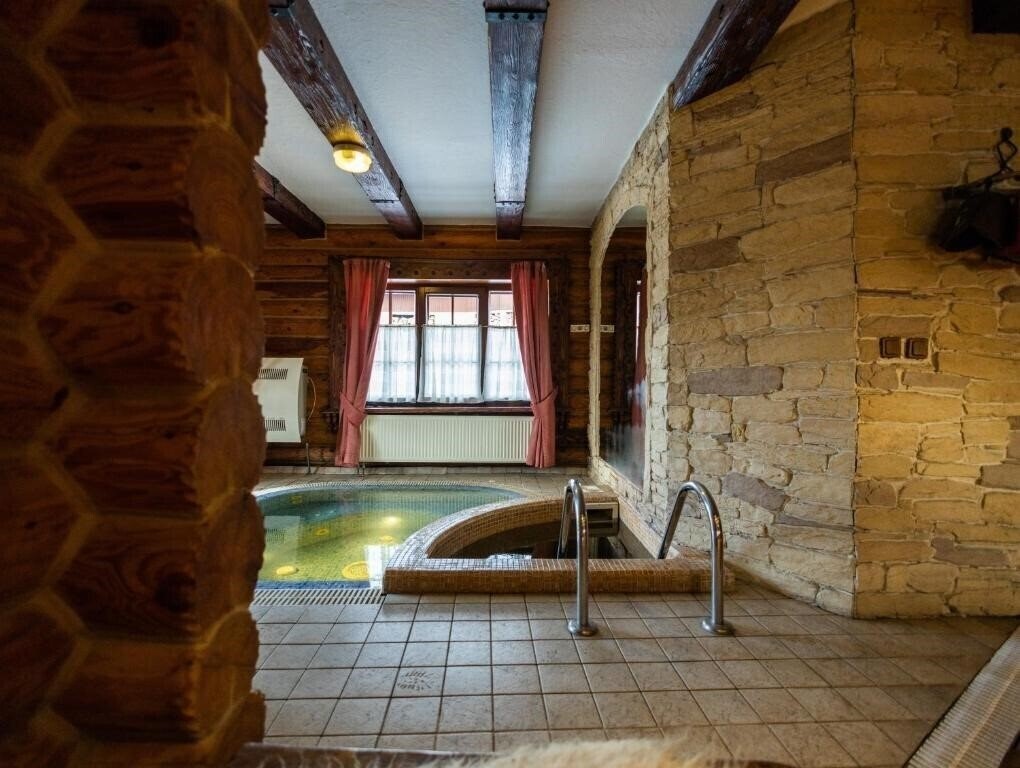 Zdjęcie Коруна 4*