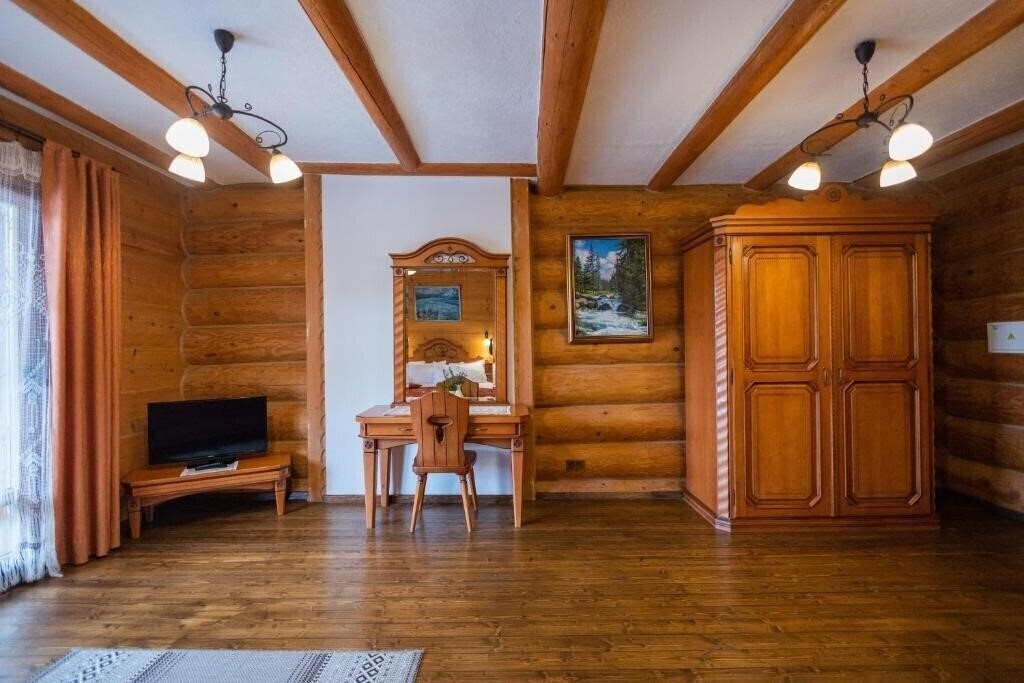 Zdjęcie Коруна 4*