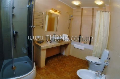 Отель Цезарь 3*