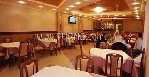 Отель Edelveis 4*