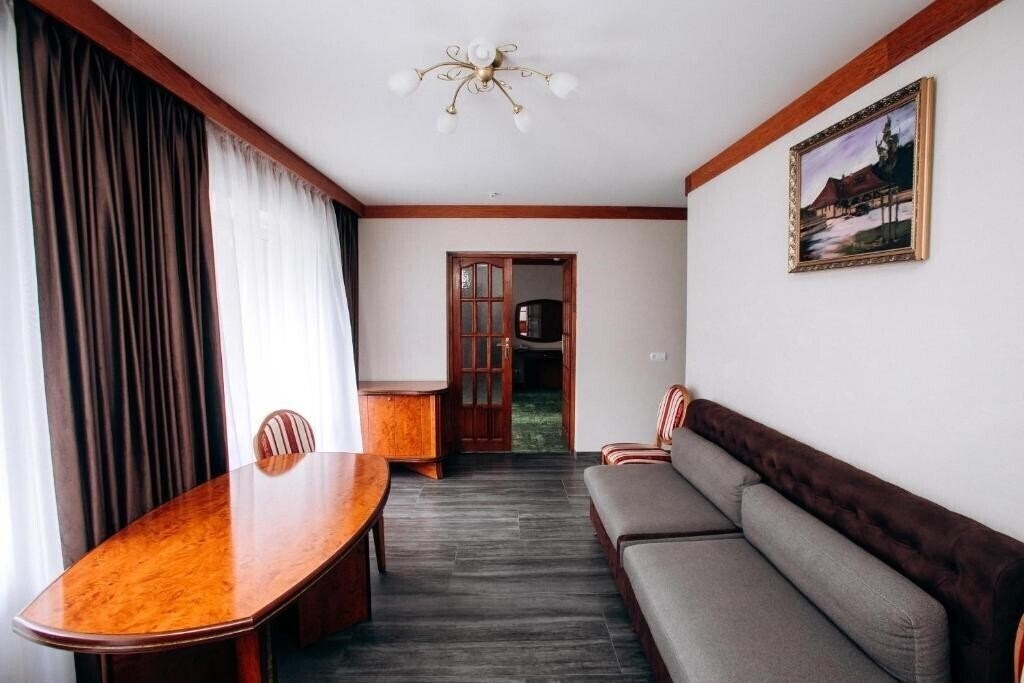 Zdjęcie Станиславский 3*