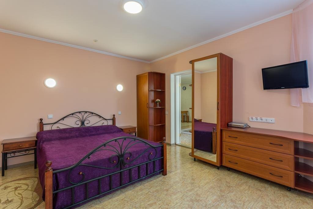 Фото Высотник 3*