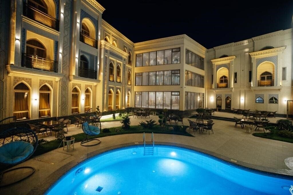 Изображение Kohinur Plaza 4*