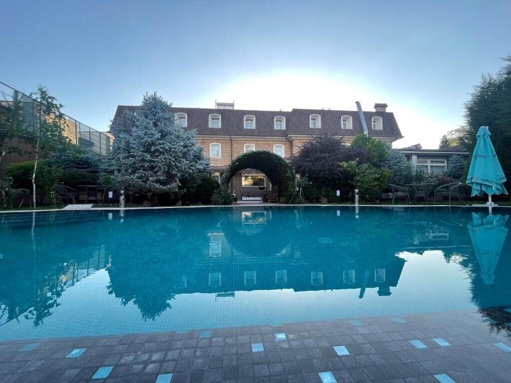 Zdjęcia Sharq Hotel 3*