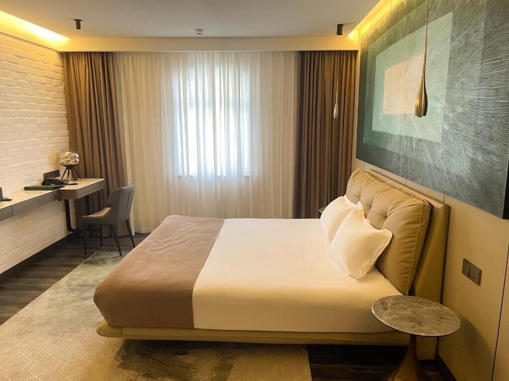 Zdjęcie Sharq Hotel 3*