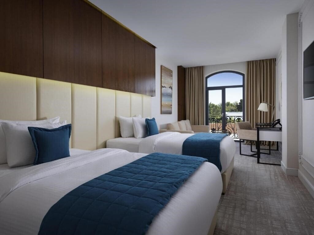 Фотографія Mercure Hotel 4*