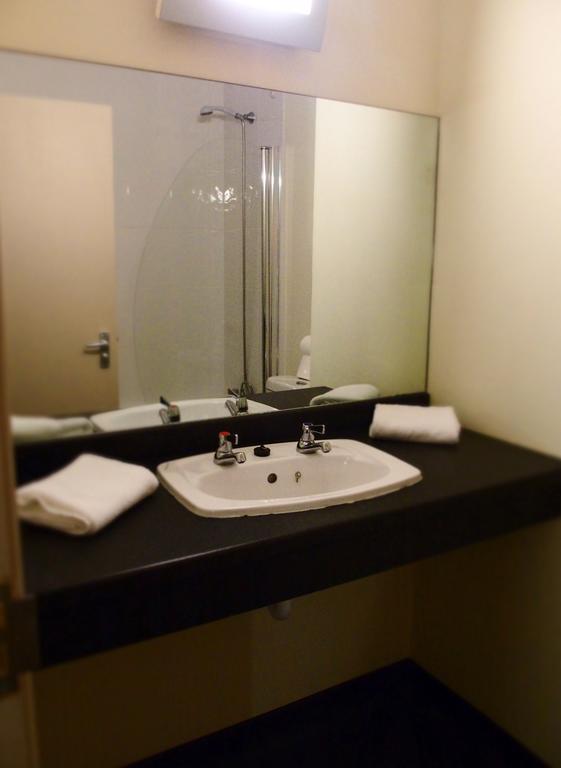 Фотография Almond House Lodge 2*