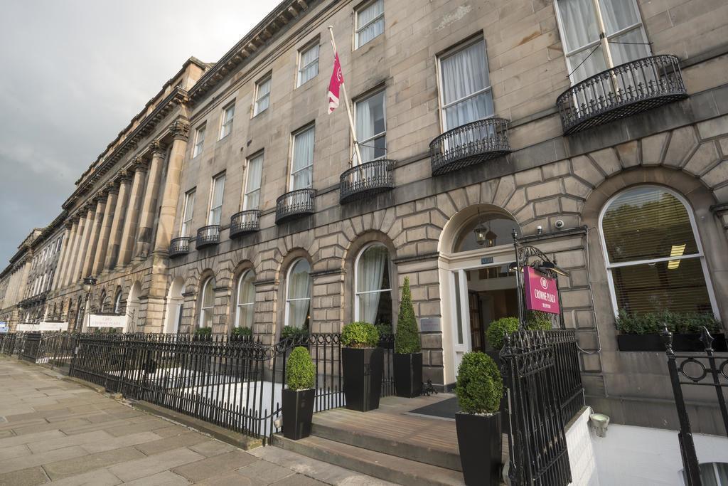Отель Crowne Plaza Edinburgh Royal Terrace 4*