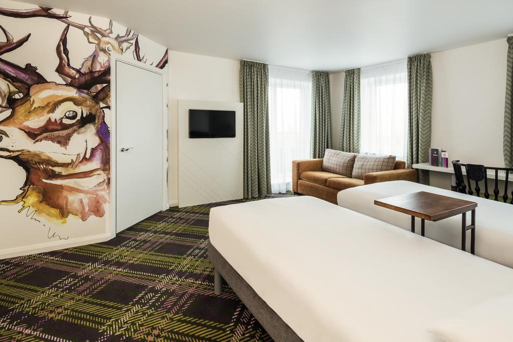 Zdjęcia Ibis Styles Edinburgh Centre St Andrew Square 3*