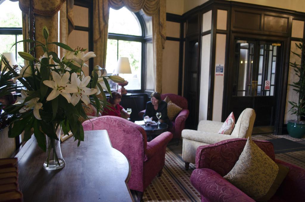 Готель Parliament House 3*