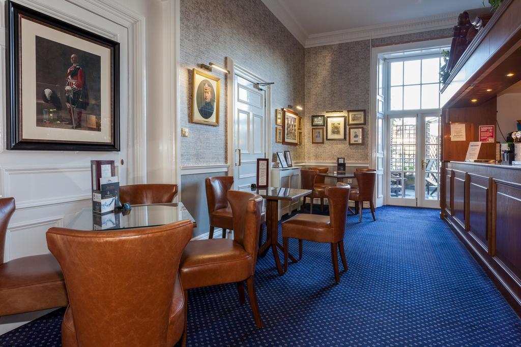 Hotel The Royal Scots Club 3*