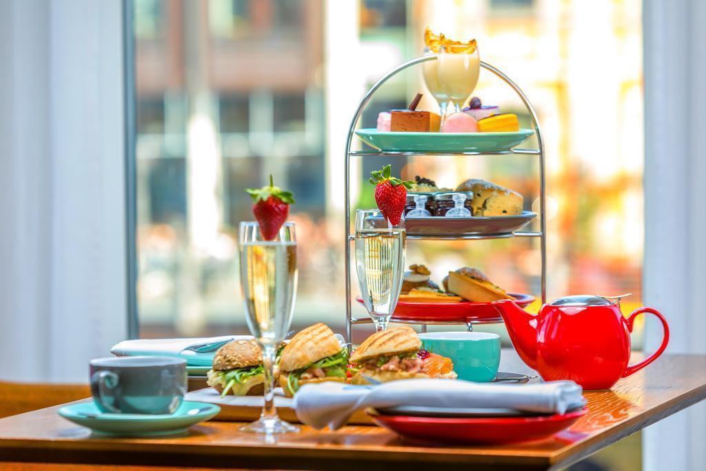 Hotel Park Inn By Radisson York City Centre 3*