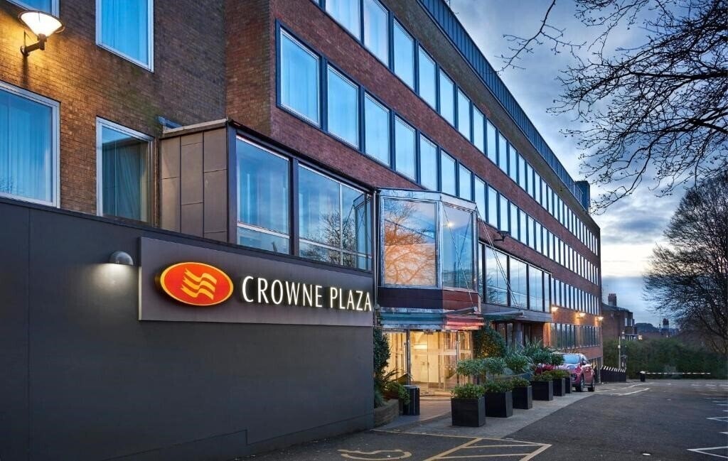 Obraz Crowne Plaza London Ealing 4*