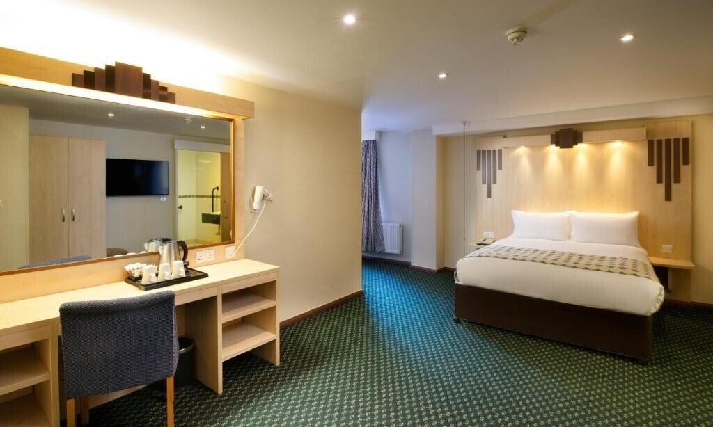 Zdjęcie Tavistock 3*