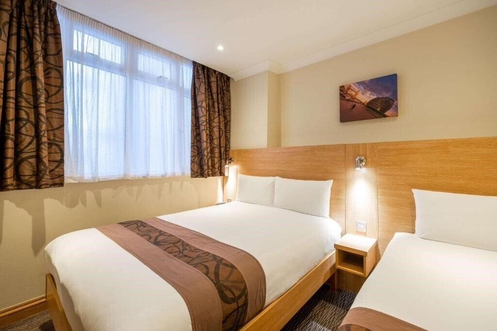Zdjęcia Comfort Inn Hyde Park 3*