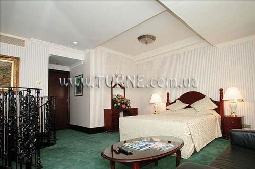 Готель Britannia International 4*