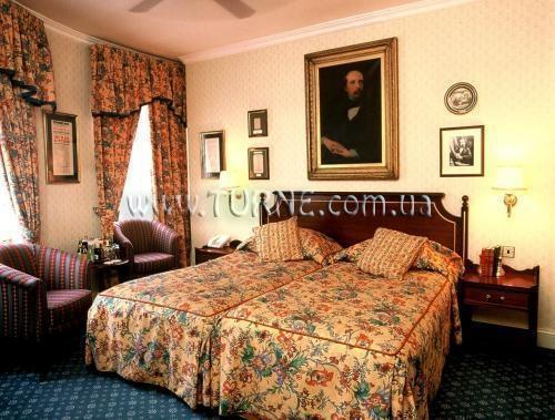 Готель Grange Bloomsbury 3*