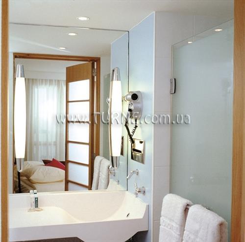 Готель Novotel London Excel 3*