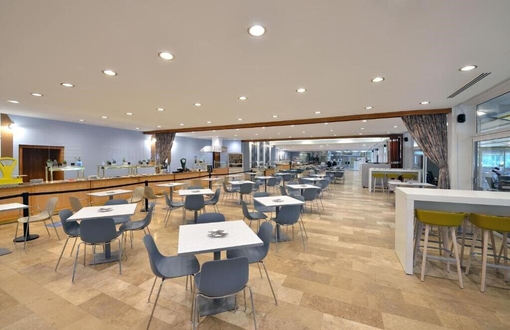 Zdjęcie Annabella 3*