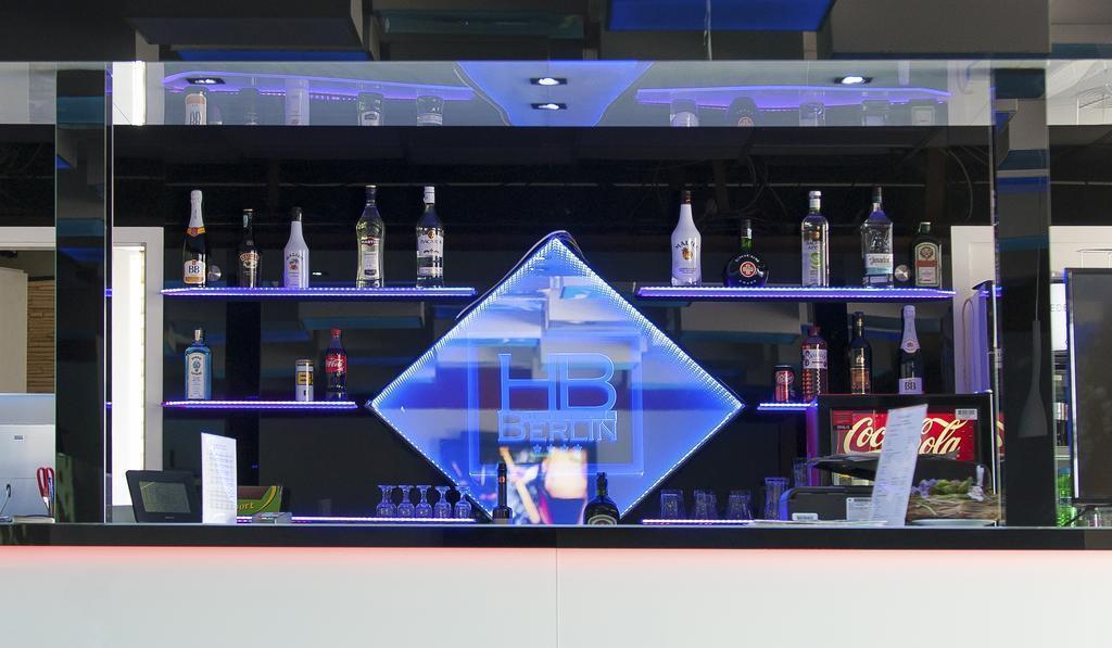 Отель Berlin 3*