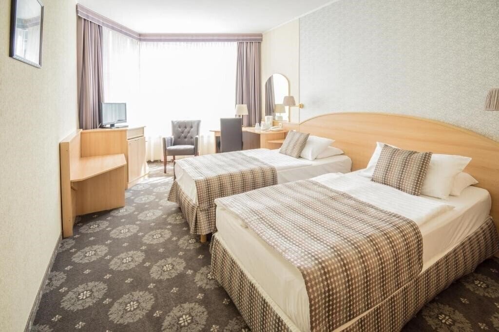 Zdjęcie Hotel Orion Varkert 3*