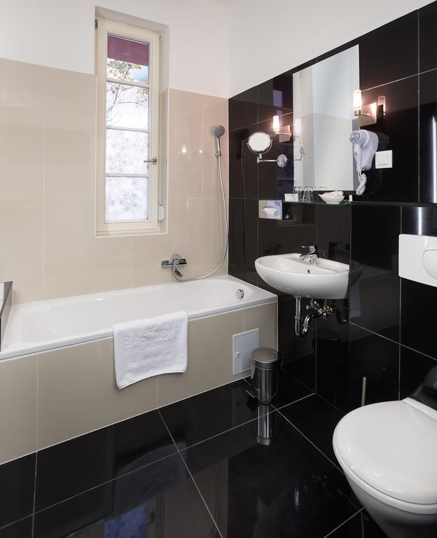 Zdjęcie Bastion Hotel Budapest 4*