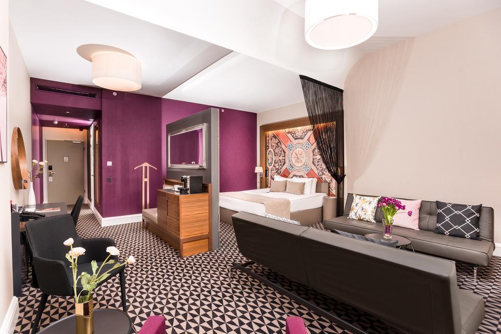 Zdjęcie Hotel Moments Budapest 4*