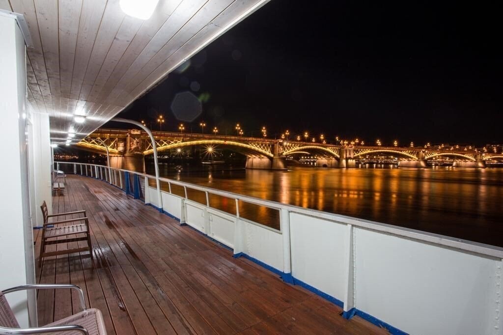 Obraz Grand Jules Boat Hotel 3*