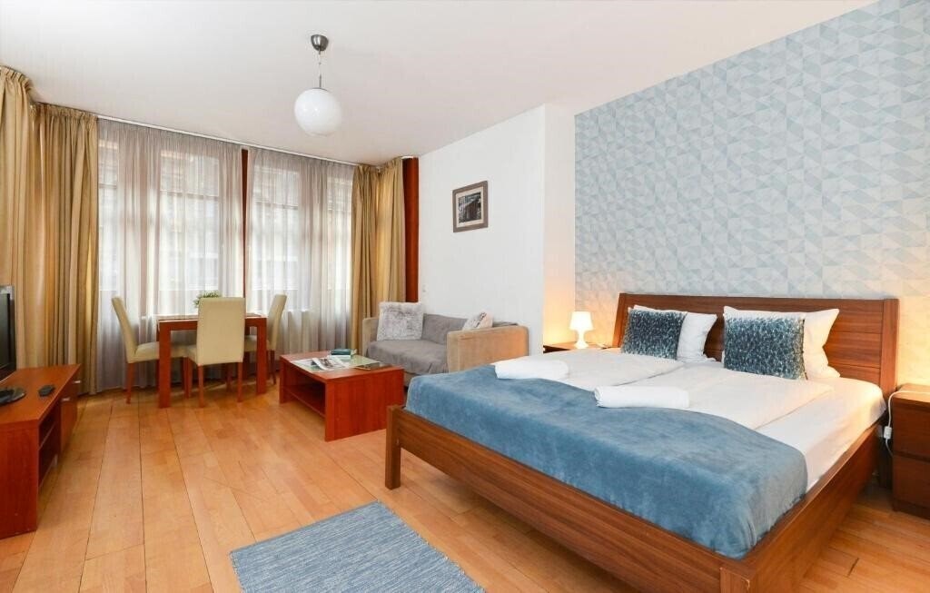 Hotel Lord Residence 3*