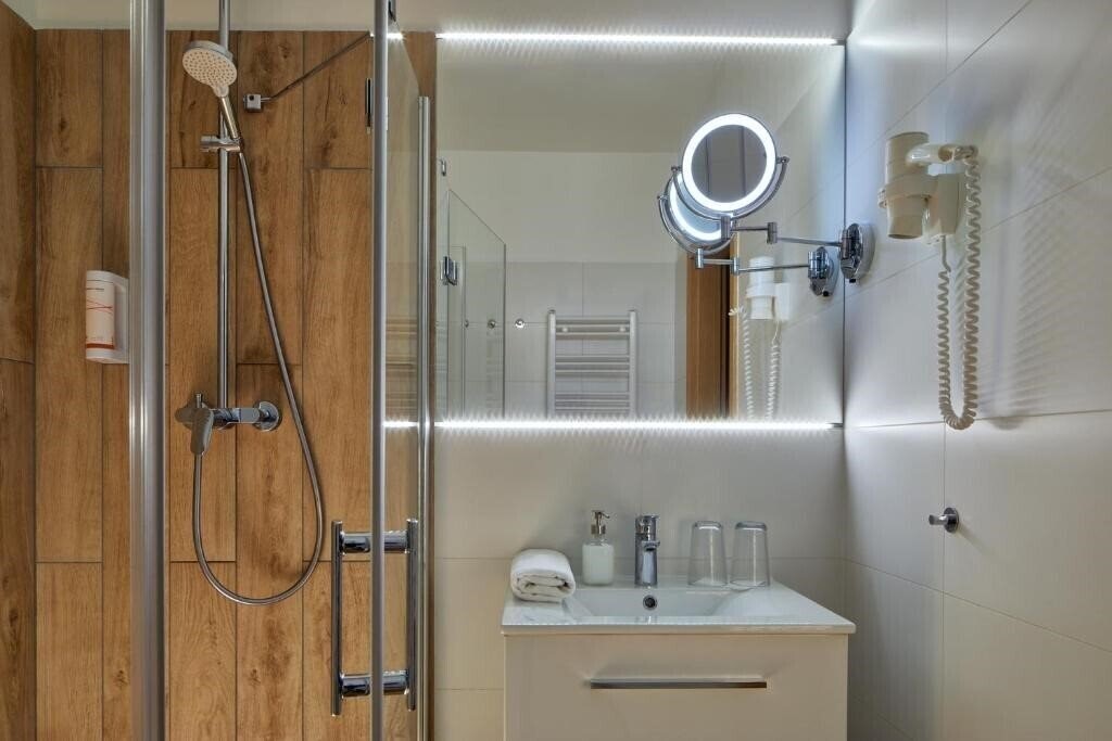 Фотографія 7 Seasons Apartments Budapest 1*