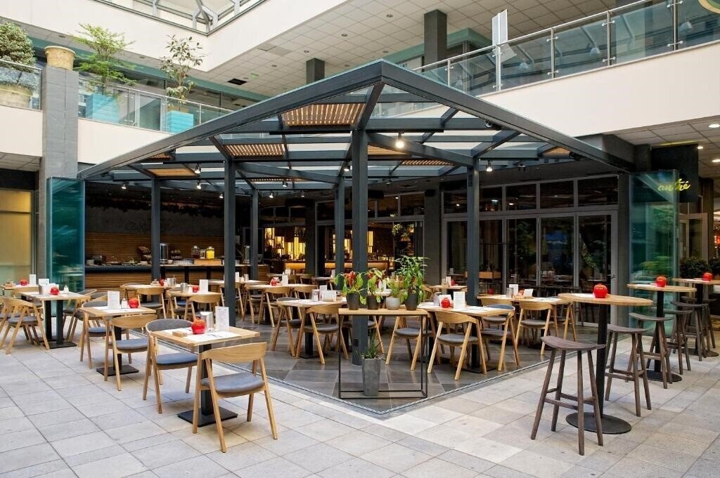 Зображення 7 Seasons Apartments Budapest 1*