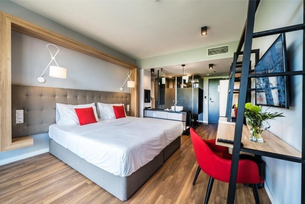 Zdjęcie Up Hotel Budapest 4*