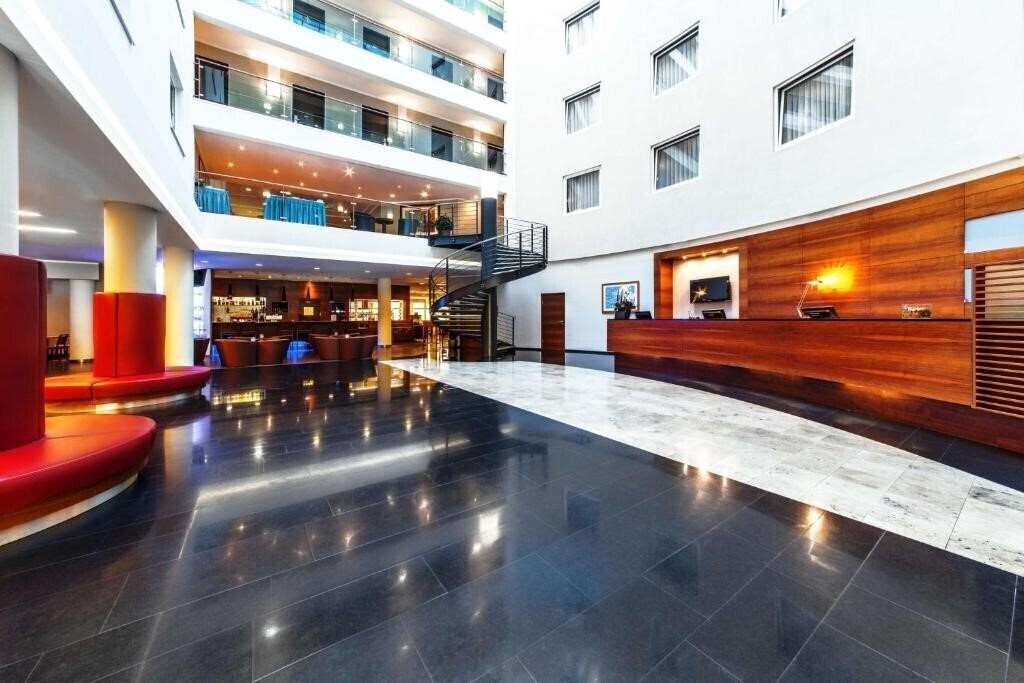 Отель Nh Budapest Hotel 4*