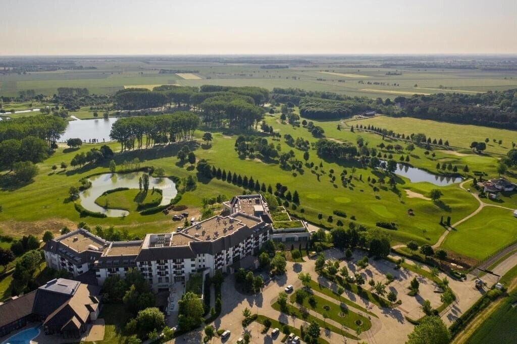 Obraz Greenfield Hotel Golf & SPA 4*