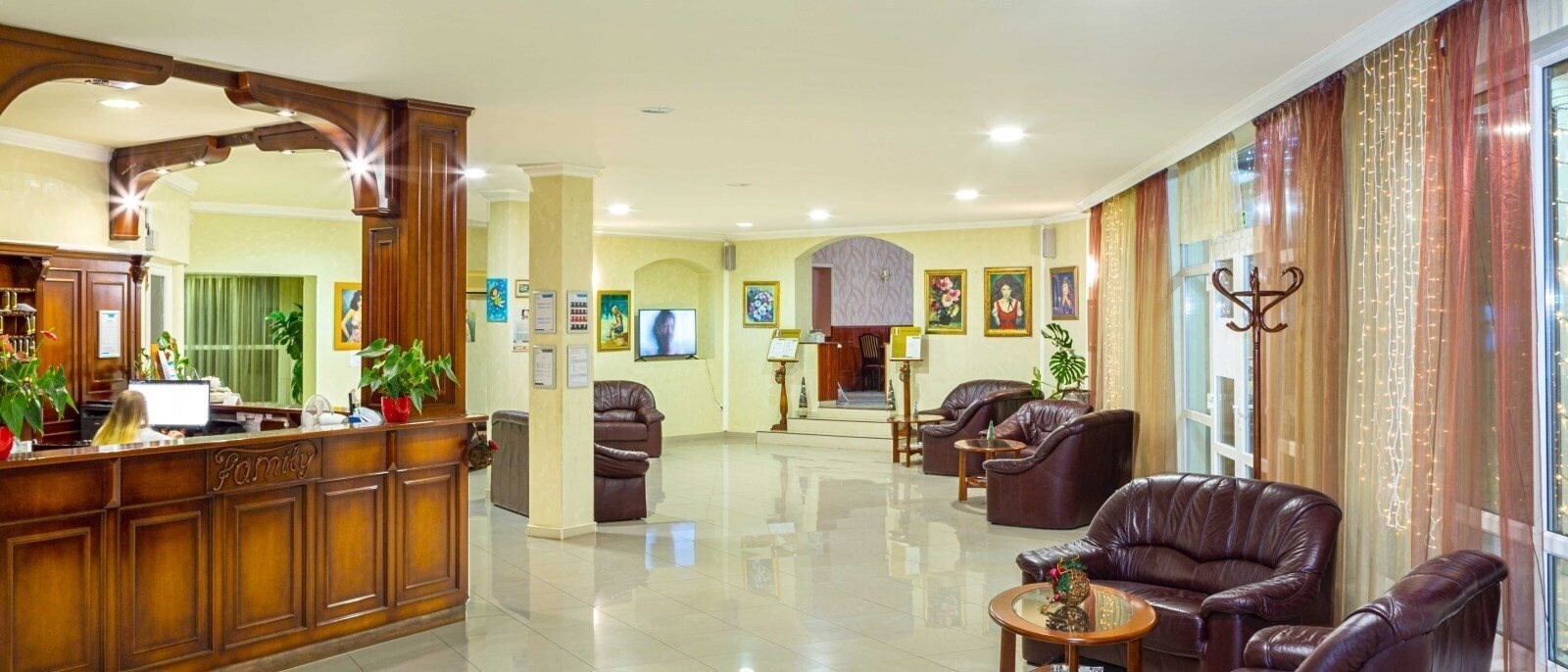 Фотография Aqua Blue Hotel 4*