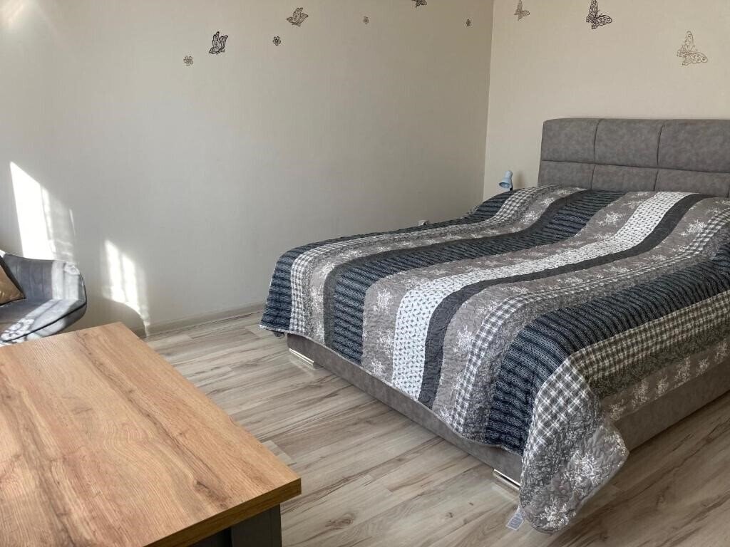 Зображення Kristaly Apartman Aprt. 1*