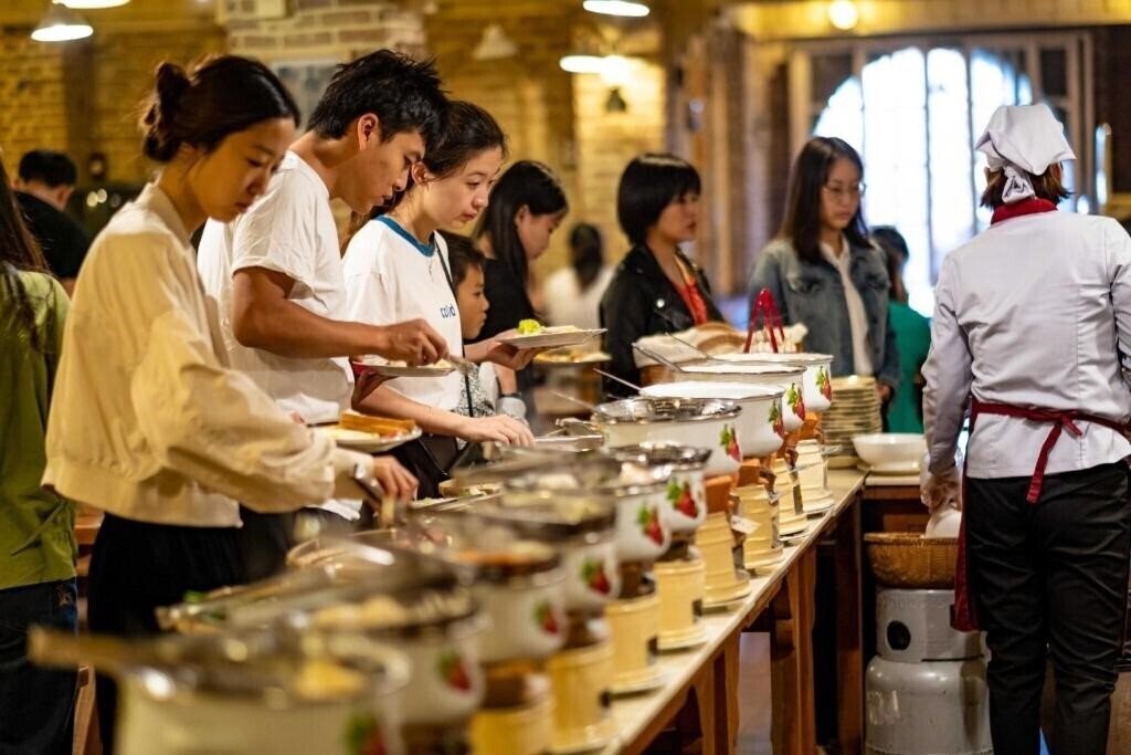 Zdjęcie Saphir Dalat Hotel (ex. Saphir Da Lat Hotel ) 4*